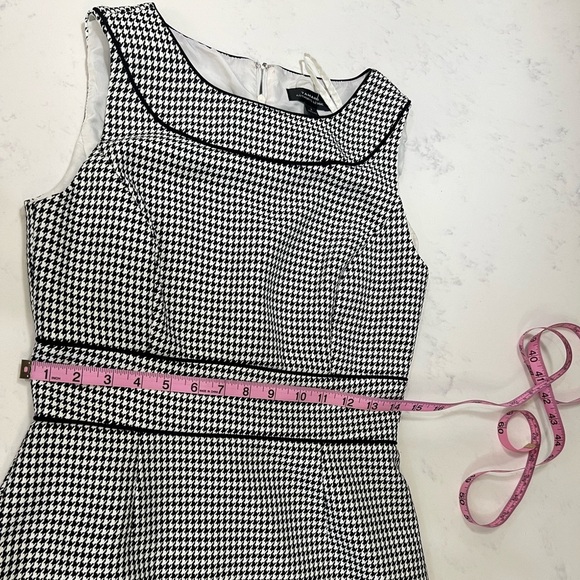 Black and White Sheath Midi Dress with Bateau Neckline - Picture 12 of 16